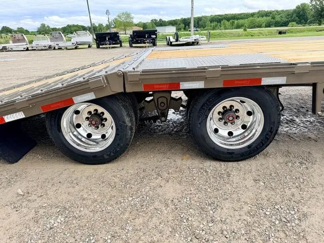 new Utility Trailers Diamond C Trailers  for sale, in Poplar Bluff, MO Thumbnail 24