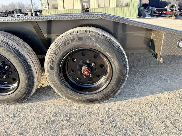 new Car Haulers / Racing Trailers MAXX-D  for sale, in Poplar Bluff, MO Thumbnail 9