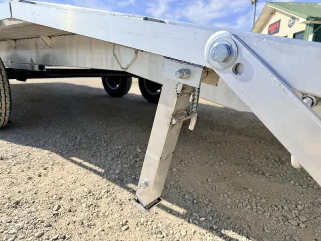 new Equipment / Flatbed Trailers Aluma  for sale, in Poplar Bluff, MO Thumbnail 14