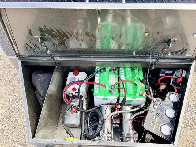 used Car Haulers / Racing Trailers MAXX-D  for sale, in Poplar Bluff, MO Thumbnail 7