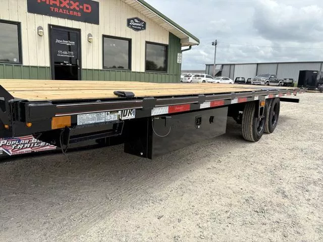 new Equipment / Flatbed Trailers Diamond C Trailers  for sale, in Poplar Bluff, MO Thumbnail 29