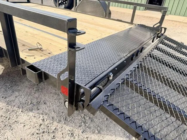 new Utility Trailers MAXX-D  for sale, in Poplar Bluff, MO Thumbnail 7