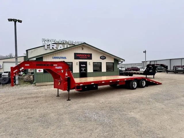 2026 MAXX-D YDX10232 32' X 102 30K Gooseneck Hydraulic Doveta"