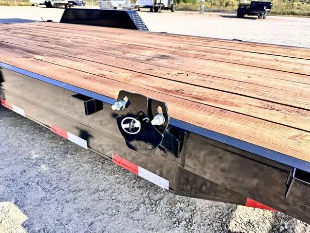 new Equipment / Flatbed Trailers Load Trail  for sale, in Poplar Bluff, MO Thumbnail 9