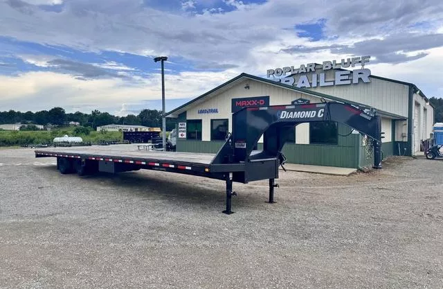 2024 Diamond C Trailers FMAX212  40' X 102 Fleetneek 25.9K GVWR Straight "