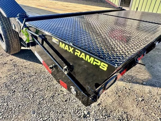 new Equipment / Flatbed Trailers Load Trail  for sale, in Poplar Bluff, MO Thumbnail 16