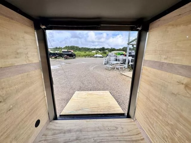new Cargo (Enclosed) Trailers Arising  for sale, in Poplar Bluff, MO Thumbnail 17