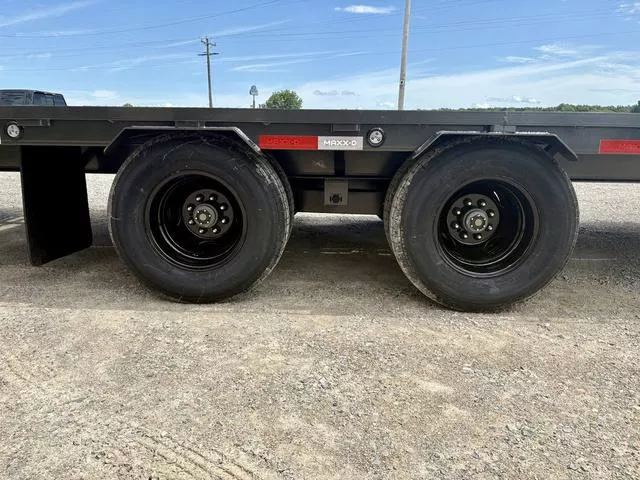 new Utility Trailers MAXX-D  for sale, in Poplar Bluff, MO Thumbnail 16