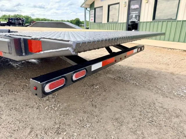 new Tilt Trailers Diamond C Trailers  for sale, in Poplar Bluff, MO Thumbnail 40