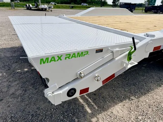 new Equipment / Flatbed Trailers Load Trail  for sale, in Poplar Bluff, MO Thumbnail 5