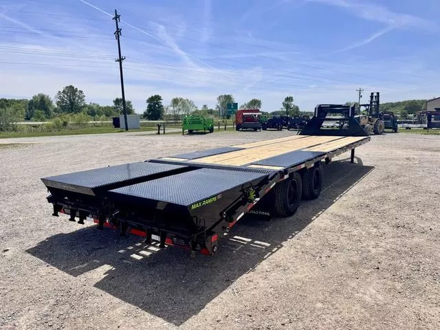 new Equipment / Flatbed Trailers Load Trail  for sale, in Poplar Bluff, MO Thumbnail 6