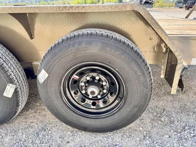 new Equipment / Flatbed Trailers Load Trail  for sale, in Poplar Bluff, MO Thumbnail 5