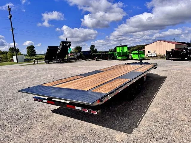 new Equipment / Flatbed Trailers Diamond C Trailers  for sale, in Poplar Bluff, MO Thumbnail 22