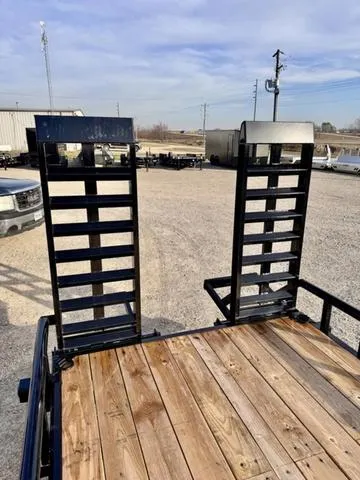 new Equipment / Flatbed Trailers Load Trail  for sale, in Poplar Bluff, MO Thumbnail 7