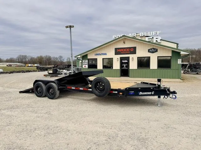 2026 Diamond C Trailers HDT210 22' X 82 Hydraulically Dampened Tilt Equi"