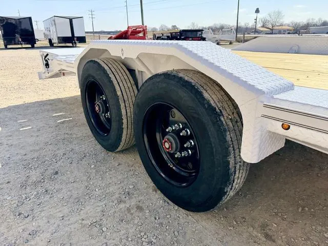 new Equipment / Flatbed Trailers Diamond C Trailers  for sale, in Poplar Bluff, MO Thumbnail 20