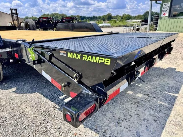 new Equipment / Flatbed Trailers Load Trail  for sale, in Poplar Bluff, MO Thumbnail 6