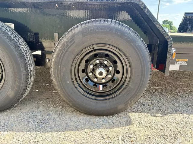new Equipment / Flatbed Trailers Load Trail  for sale, in Poplar Bluff, MO Thumbnail 15