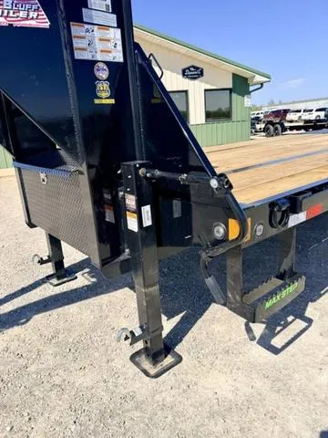 new Equipment / Flatbed Trailers Load Trail  for sale, in Poplar Bluff, MO Thumbnail 22