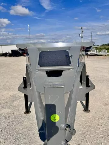 new Equipment / Flatbed Trailers Diamond C Trailers  for sale, in Poplar Bluff, MO Thumbnail 14