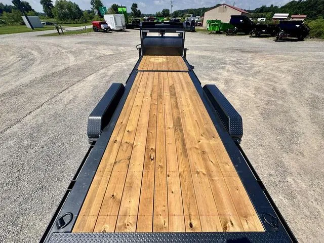 new Tilt Trailers Diamond C Trailers  for sale, in Poplar Bluff, MO Thumbnail 12