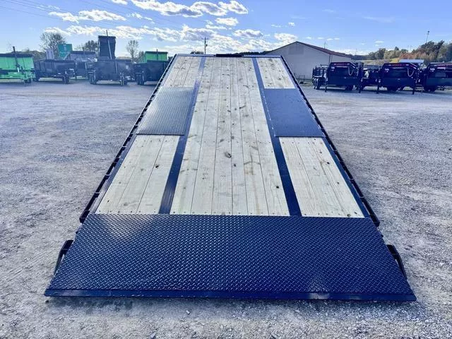 new Equipment / Flatbed Trailers MAXX-D  for sale, in Poplar Bluff, MO Thumbnail 4