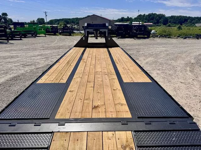 new Utility Trailers Diamond C Trailers  for sale, in Poplar Bluff, MO Thumbnail 27
