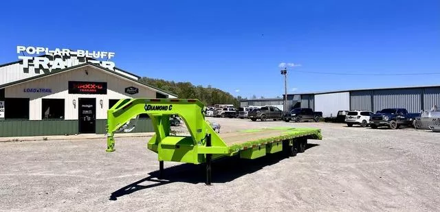 2024 Diamond C Trailers FMAX212 2.0 35' X 102 W/ Max Ramps-25.9K GVWR  "