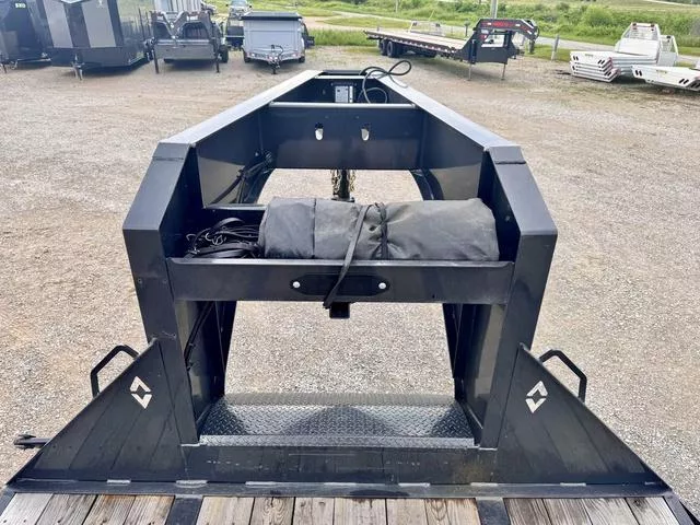 new Utility Trailers Diamond C Trailers  for sale, in Poplar Bluff, MO Thumbnail 35