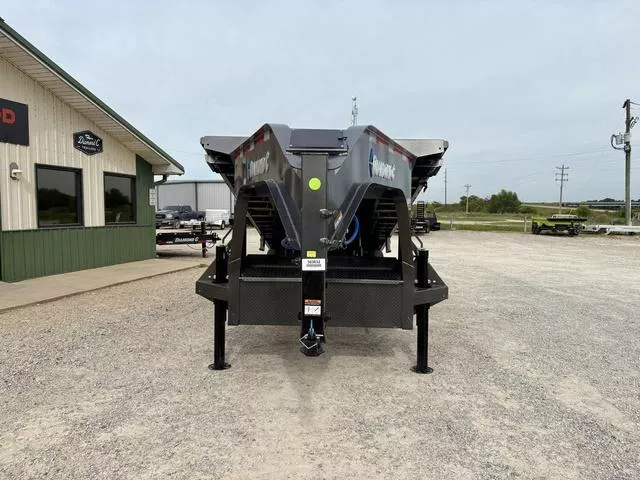 new Equipment / Flatbed Trailers Diamond C Trailers  for sale, in Poplar Bluff, MO Thumbnail 15
