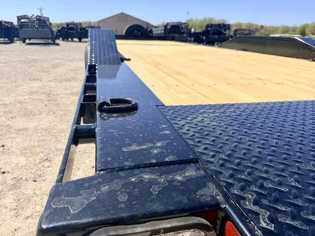 new Equipment / Flatbed Trailers MAXX-D  for sale, in Poplar Bluff, MO Thumbnail 30