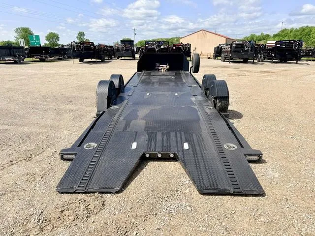 used Car Haulers / Racing Trailers MAXX-D  for sale, in Poplar Bluff, MO Thumbnail 18