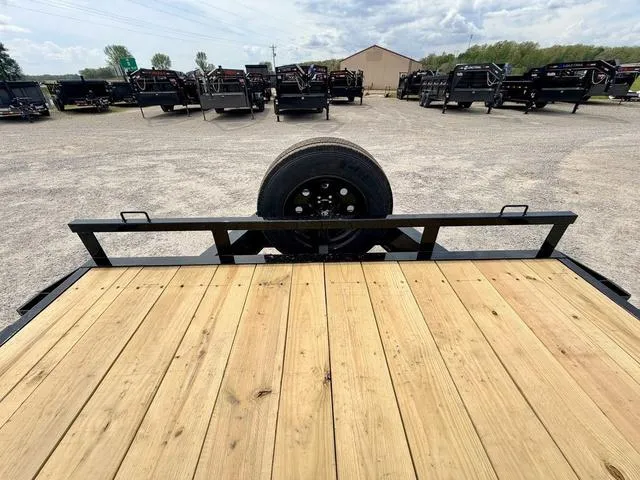 new Equipment / Flatbed Trailers MAXX-D  for sale, in Poplar Bluff, MO Thumbnail 24