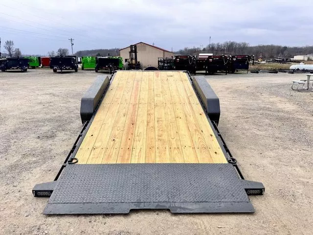 new Equipment / Flatbed Trailers MAXX-D  for sale, in Poplar Bluff, MO Thumbnail 2