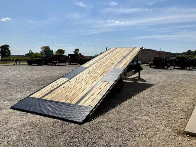 new Equipment / Flatbed Trailers Diamond C Trailers  for sale, in Poplar Bluff, MO Thumbnail 6
