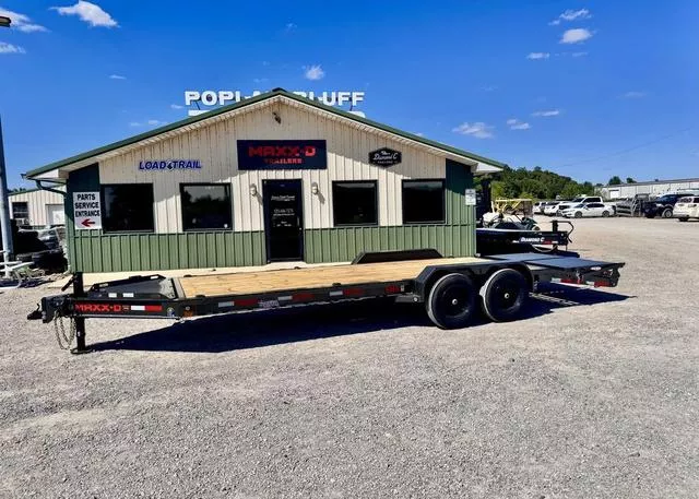 new Equipment / Flatbed Trailers MAXX-D  for sale, in Poplar Bluff, MO image-0