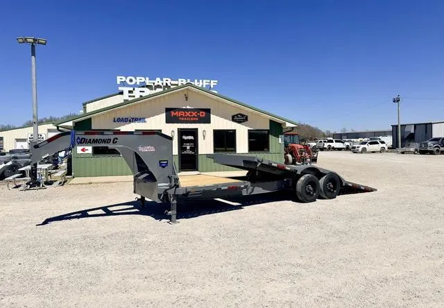 2026 Diamond C Trailers HXD210GN  24' X 102 Gooseneck Gravity Tilt 23K"