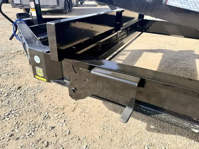 new Equipment / Flatbed Trailers Load Trail  for sale, in Poplar Bluff, MO Thumbnail 12