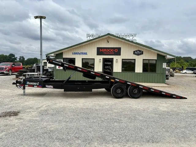 2025 Diamond C Trailers DET208  24' x 102  Deckover Tilt 18k GVWR"