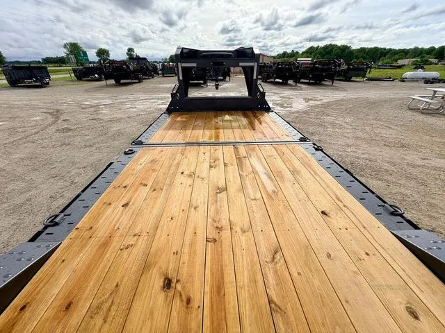 new Tilt Trailers Diamond C Trailers  for sale, in Poplar Bluff, MO Thumbnail 5