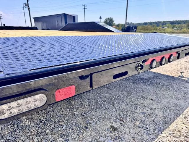 new Car Haulers / Racing Trailers MAXX-D  for sale, in Poplar Bluff, MO Thumbnail 13