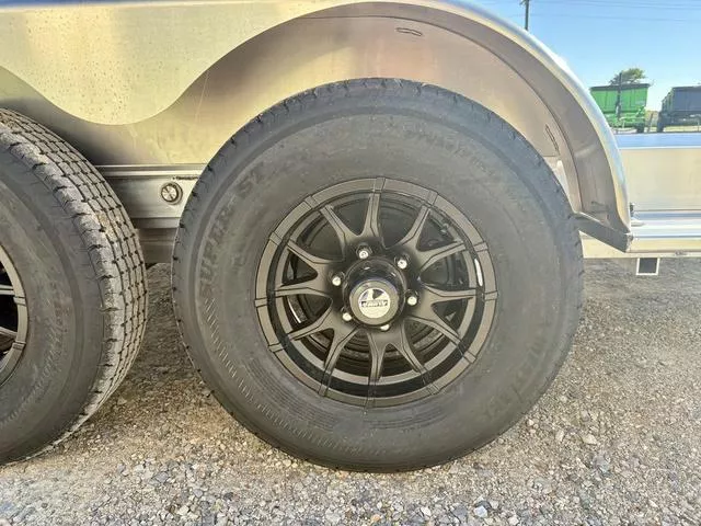 new Car Haulers / Racing Trailers Aluma  for sale, in Poplar Bluff, MO Thumbnail 21