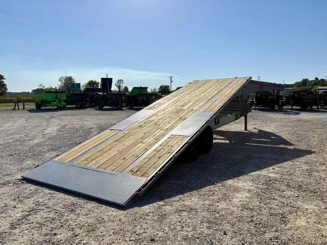new Equipment / Flatbed Trailers Diamond C Trailers  for sale, in Poplar Bluff, MO Thumbnail 3