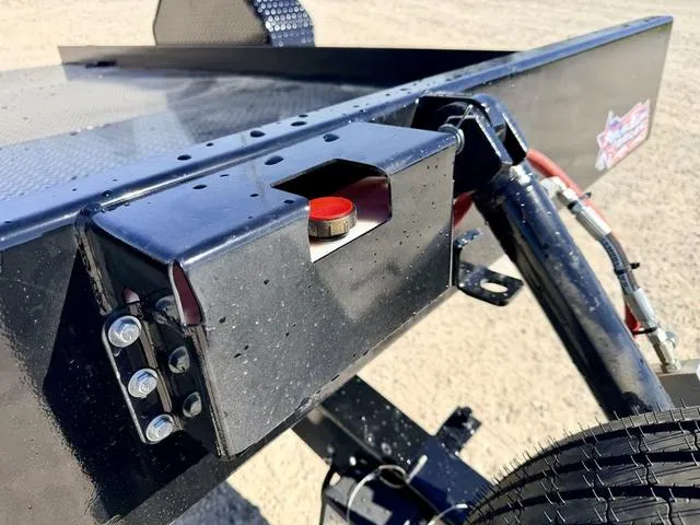 new Tilt Trailers Diamond C Trailers  for sale, in Poplar Bluff, MO Thumbnail 16