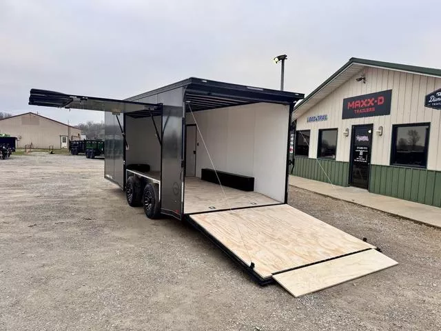 new Car Haulers / Racing Trailers United Trailers  for sale, in Poplar Bluff, MO Thumbnail 3