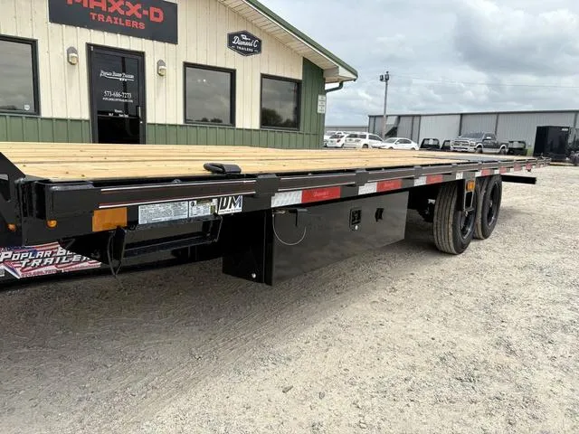 new Equipment / Flatbed Trailers Diamond C Trailers  for sale, in Poplar Bluff, MO Thumbnail 29