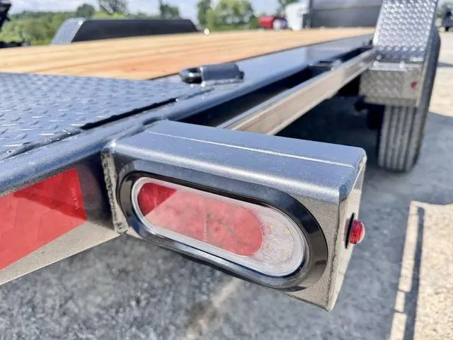 new Tilt Trailers Diamond C Trailers  for sale, in Poplar Bluff, MO Thumbnail 25