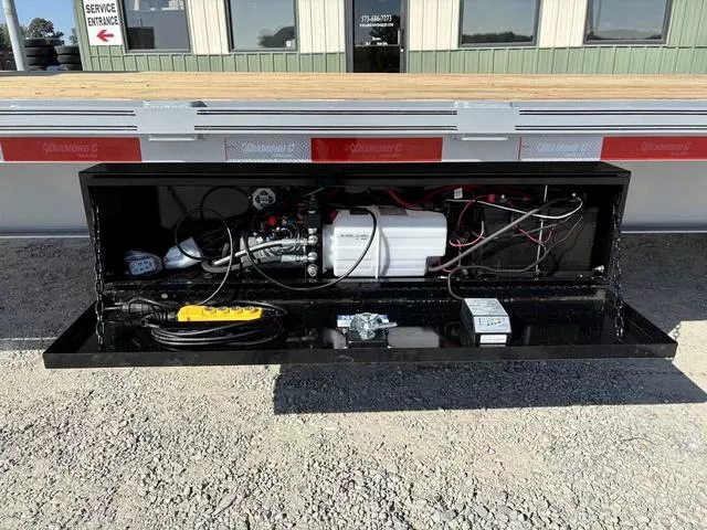 new Equipment / Flatbed Trailers Diamond C Trailers  for sale, in Poplar Bluff, MO Thumbnail 11