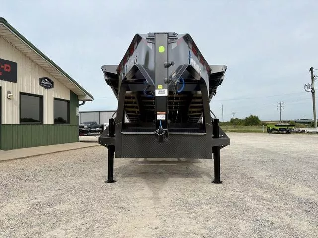 new Equipment / Flatbed Trailers Diamond C Trailers  for sale, in Poplar Bluff, MO Thumbnail 16