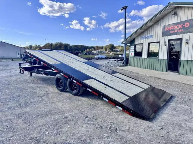 new Equipment / Flatbed Trailers MAXX-D  for sale, in Poplar Bluff, MO Thumbnail 2
